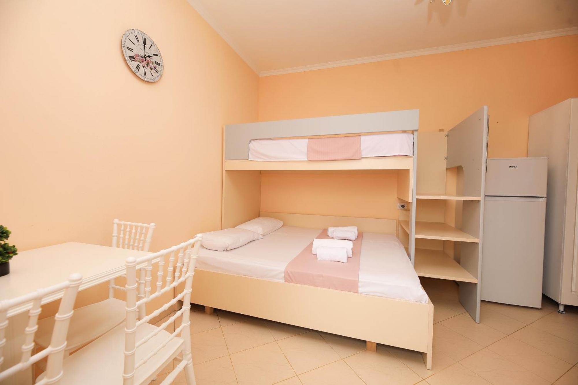 Vila Feliz - Premium Rooms With Free Private Parking Vlorë Екстериор снимка