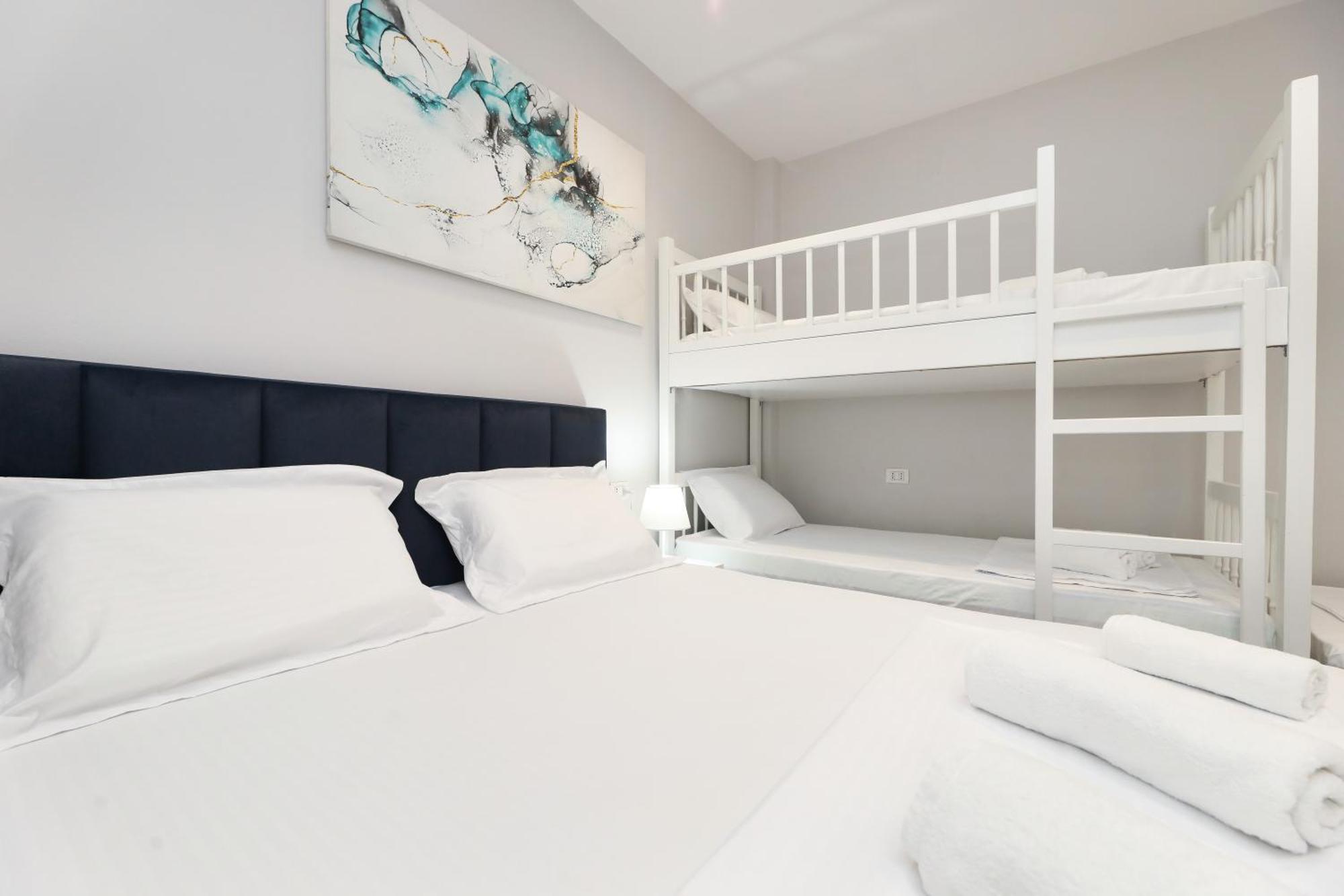 Vila Feliz - Premium Rooms With Free Private Parking Vlorë Екстериор снимка