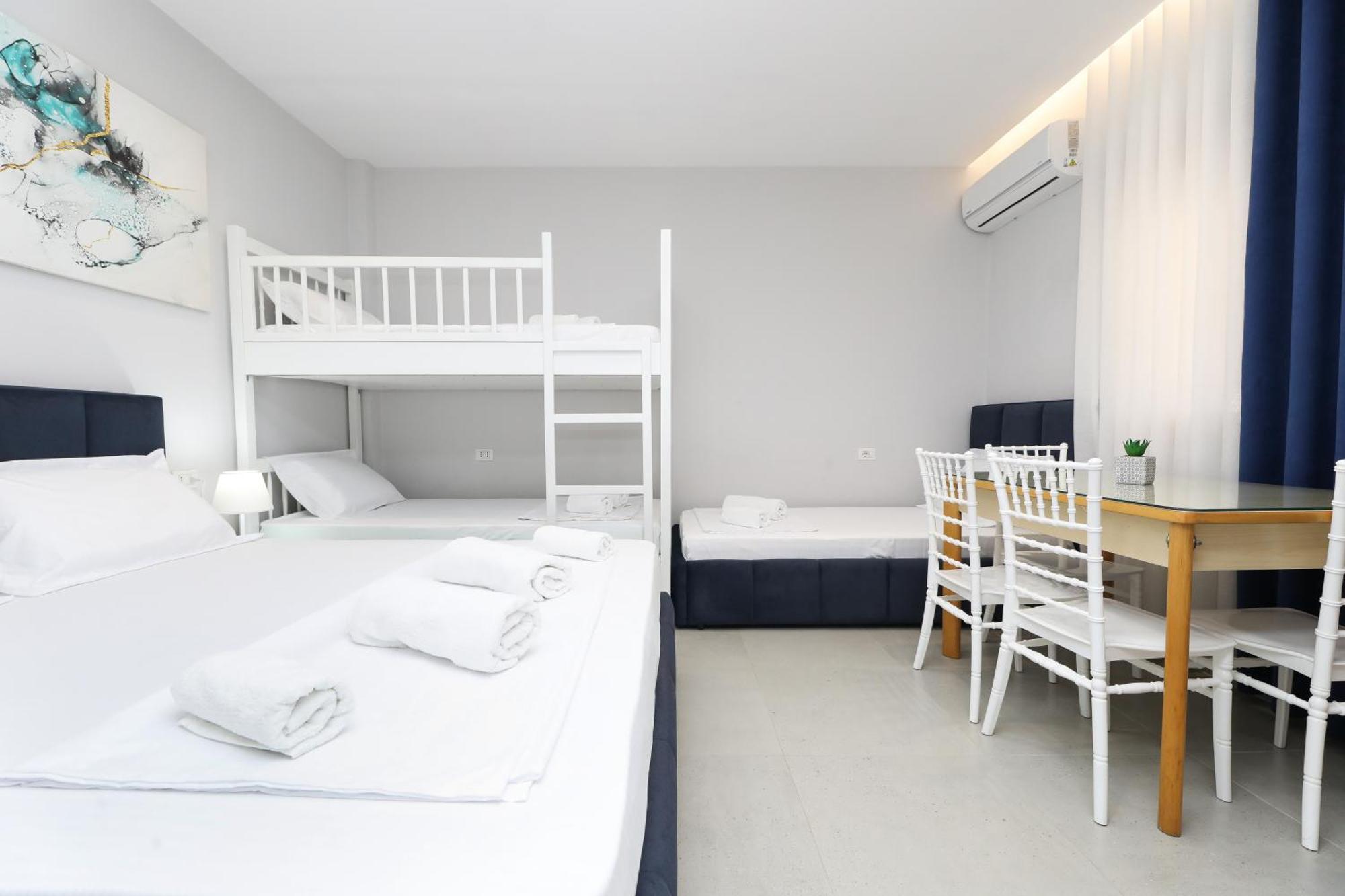 Vila Feliz - Premium Rooms With Free Private Parking Vlorë Екстериор снимка