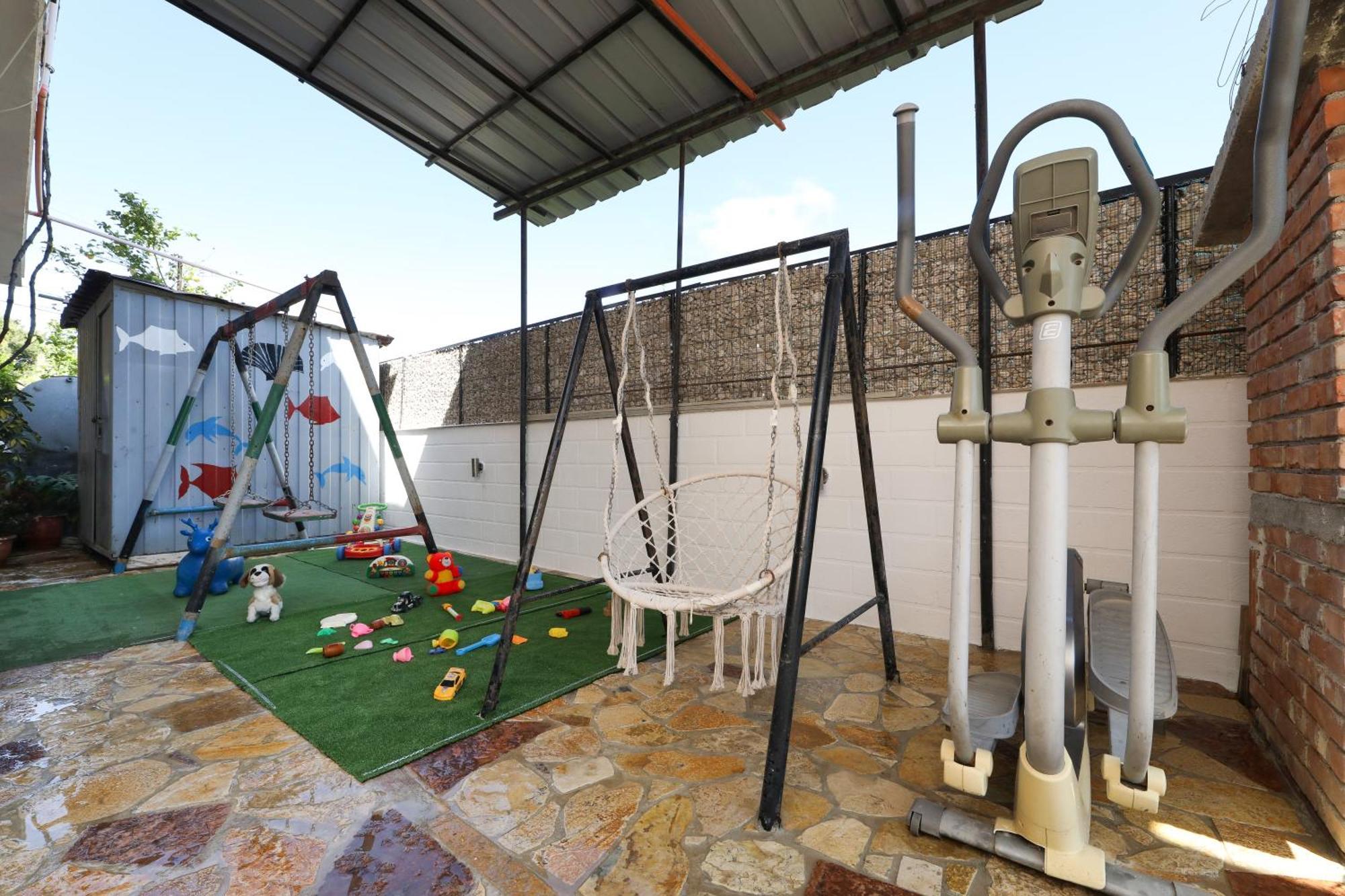 Vila Feliz - Premium Rooms With Free Private Parking Vlorë Екстериор снимка